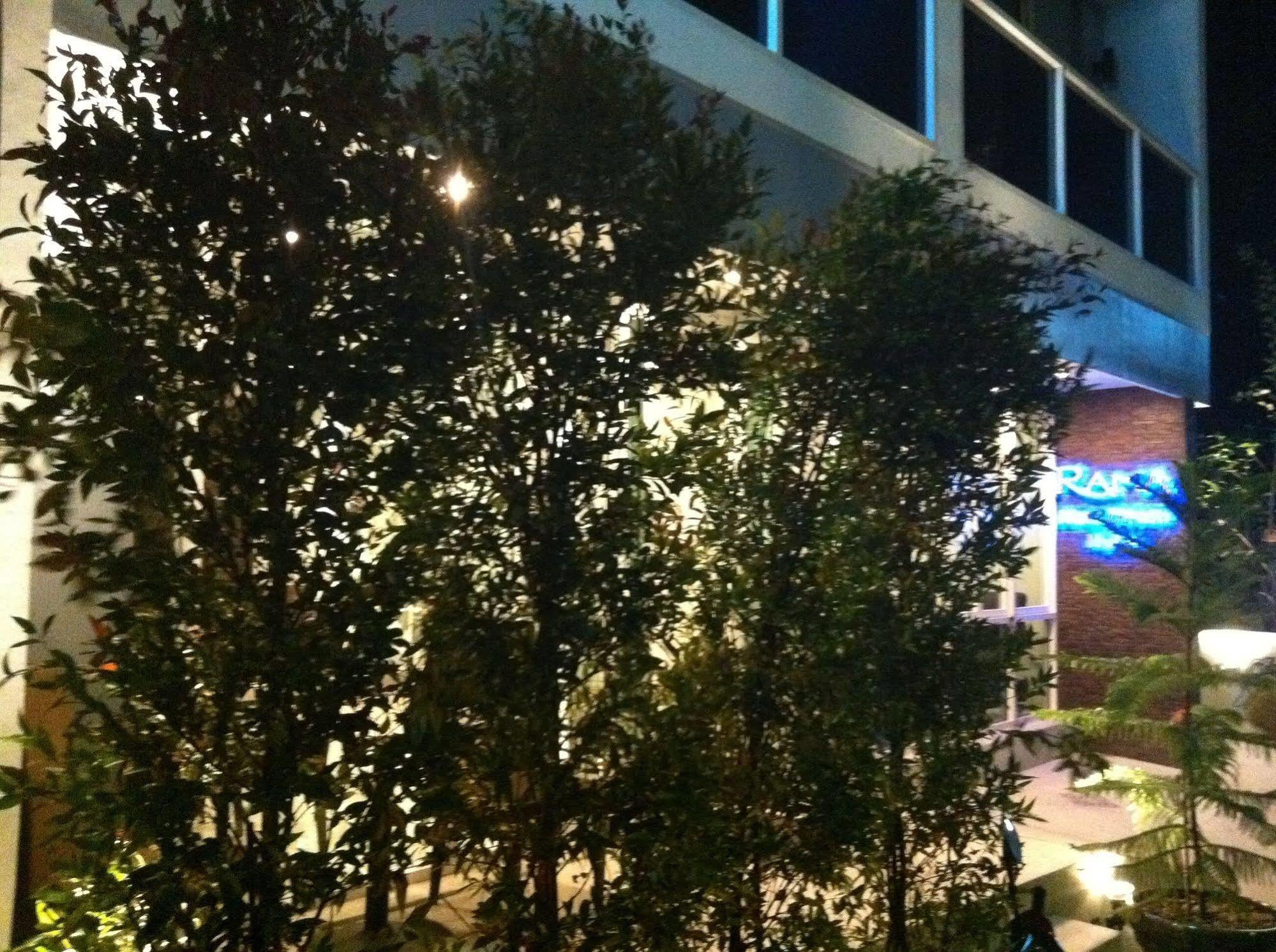 Rama Kata Beach Hotel 外观 照片
