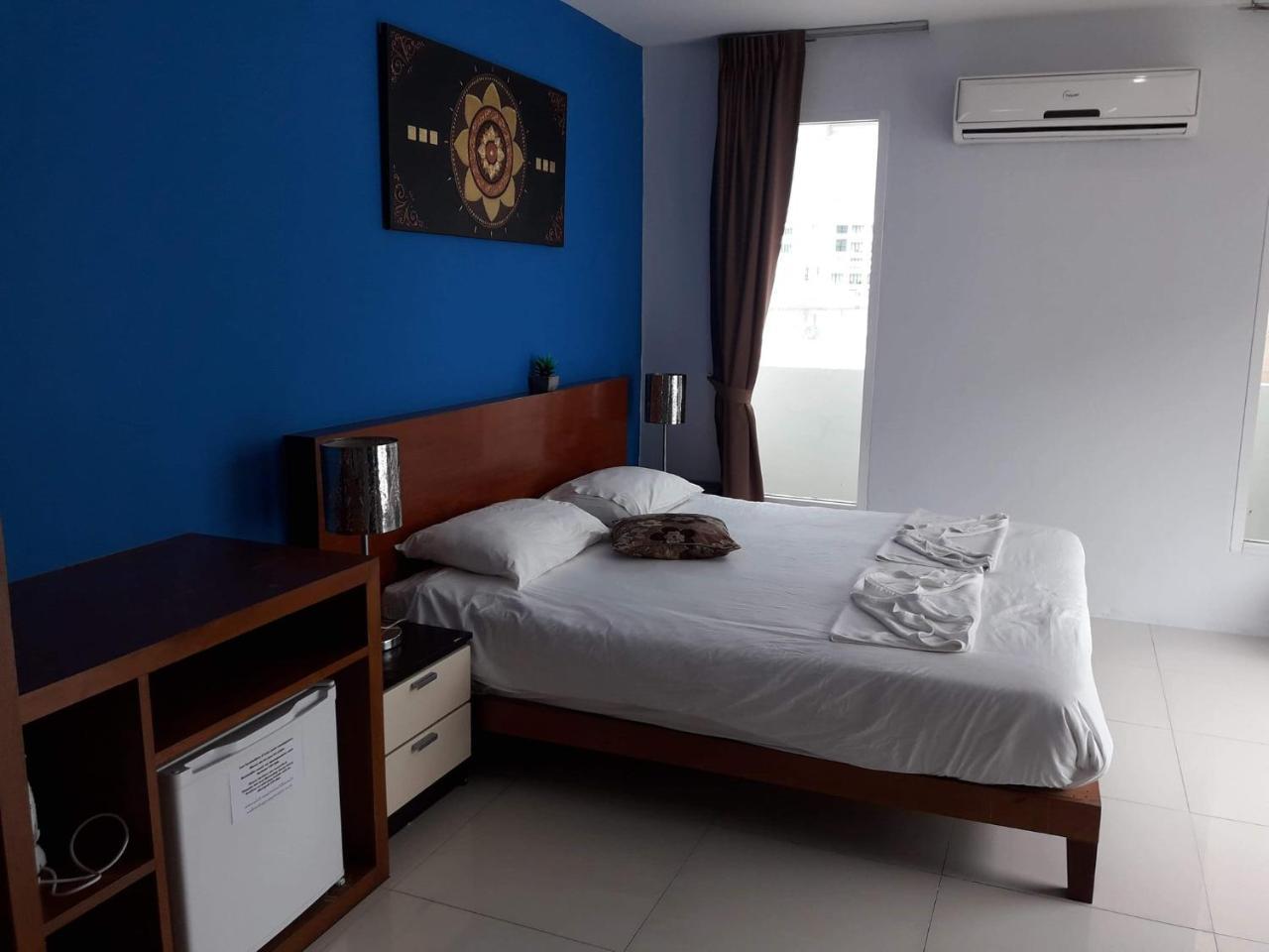 Rama Kata Beach Hotel 外观 照片
