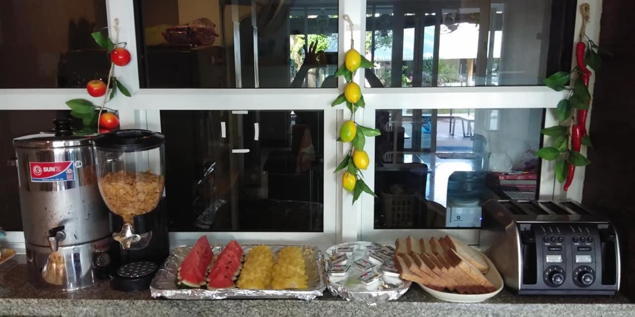 Rama Kata Beach Hotel 外观 照片