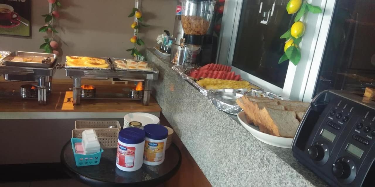Rama Kata Beach Hotel 外观 照片